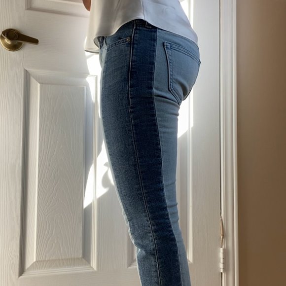 GAP Two-toned Distressed Jeans - Picture 14 of 15